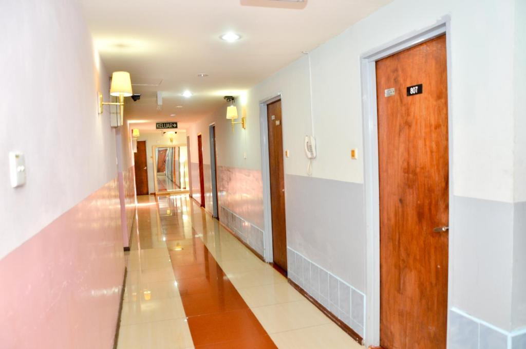 J &J Hotel Kota Kinabalu Exteriér fotografie